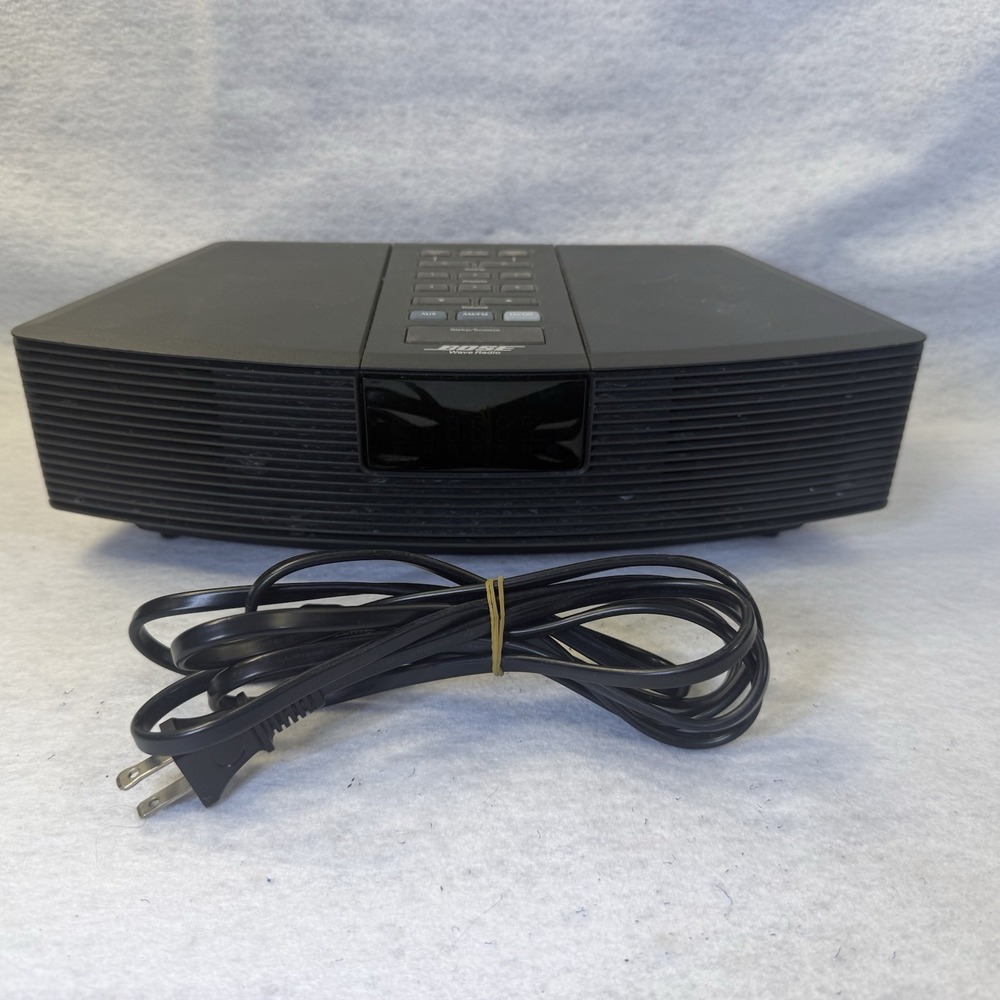 Bose Wave Radio AWR1G1 AM/FM Clock Radio For Parts or Repair Powers On